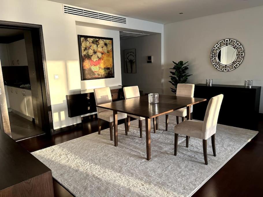 Marvelous Private Beach Apartment In Palm Dubai Within Anantara 5 Star Resort 外观 照片